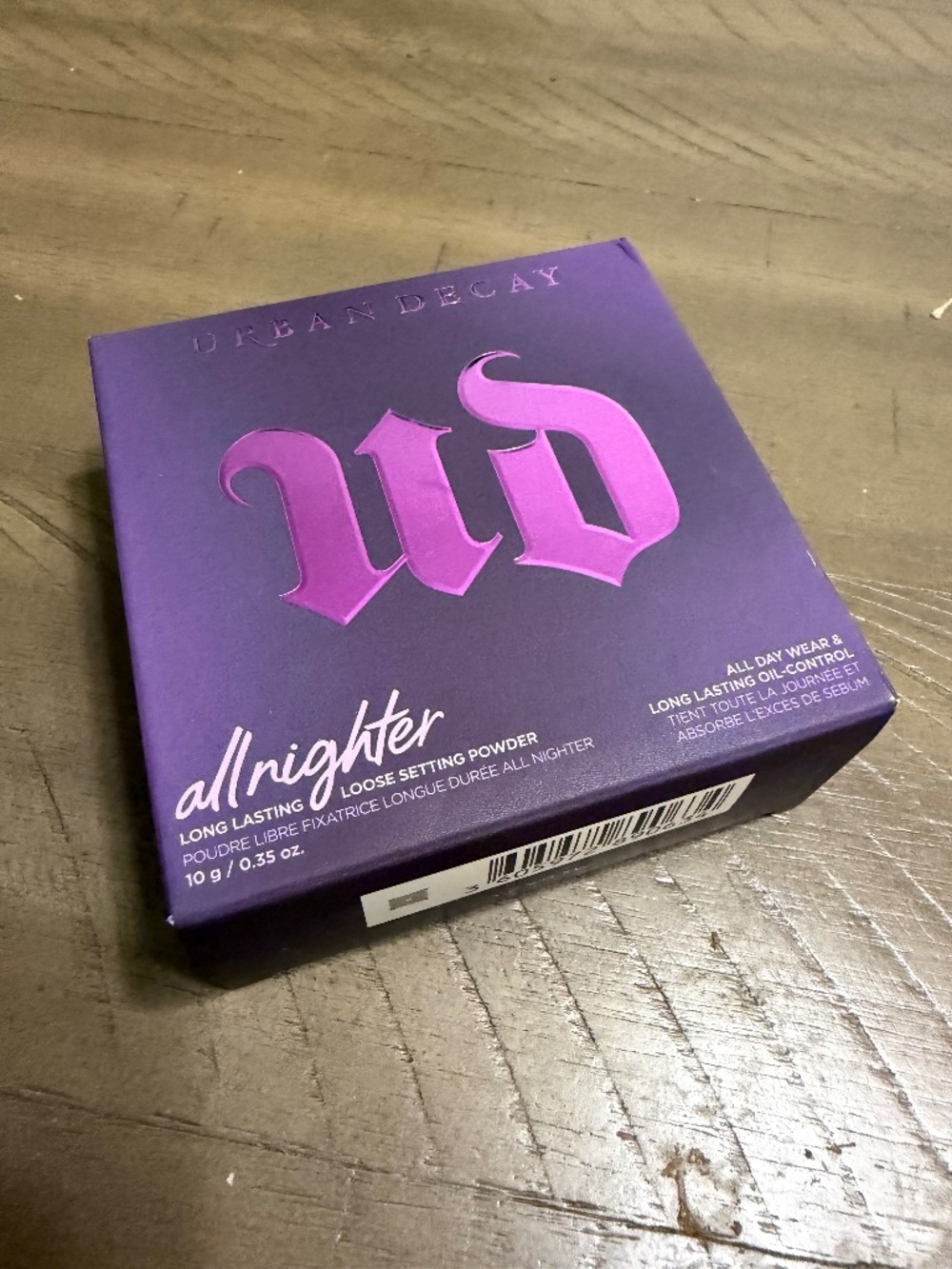 Urban Decay loose setting powder. Discontinued